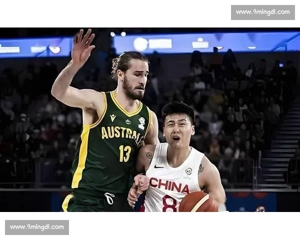 中国男篮迎战澳大利亚现场直播 激烈对决点燃球迷激情 中国男篮迎战澳大利亚现场直播 激烈对决点燃球迷激情