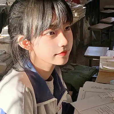 秦明凝